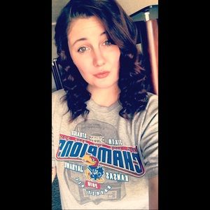 Meet your Posher, Brittany